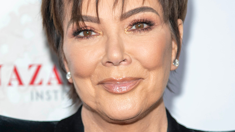 Kris Jenner brown eyes