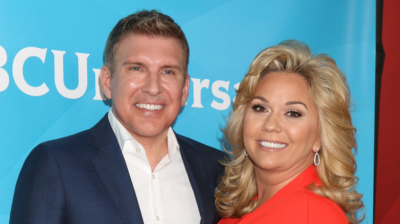 Todd Chrisley and Julie Chrisley posing together