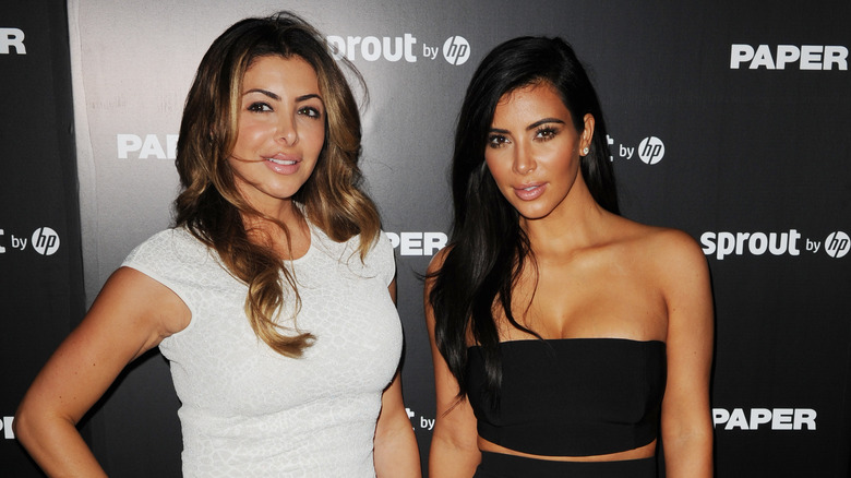 Kim Kardashian and Larsa Pippen posing 