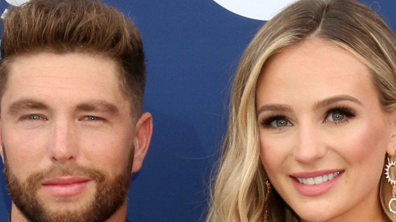 Chris Lane and Lauren Bushnell at the 2019 CMAs.