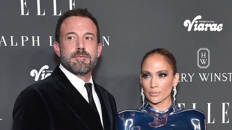 Ben Affleck and Jennifer Lopez posing