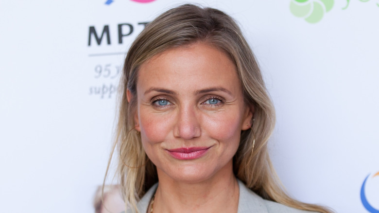 Cameron Diaz wearing pink lipstick