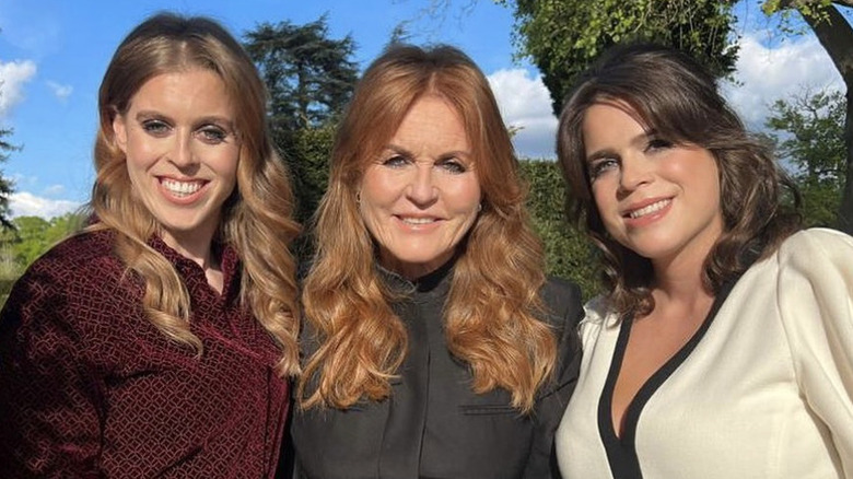 Sarah Ferguson with daughters Princess Beatrice and Princess Eugenie