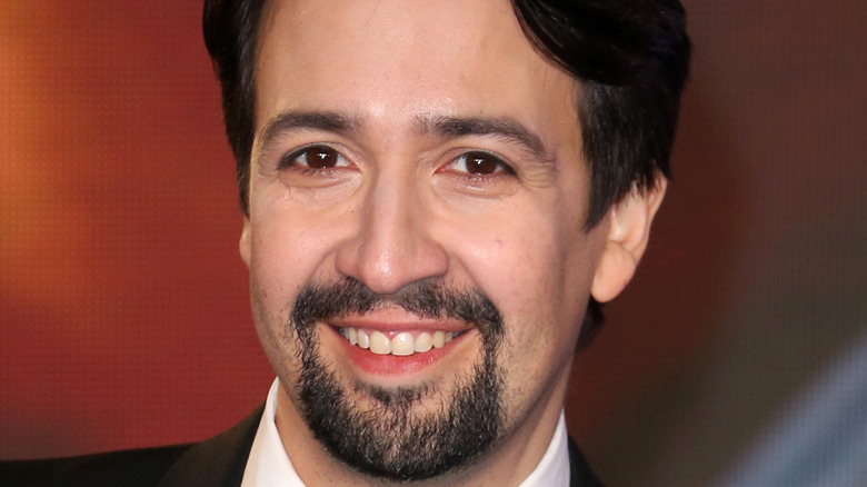 Lin Manuel Miranda posing