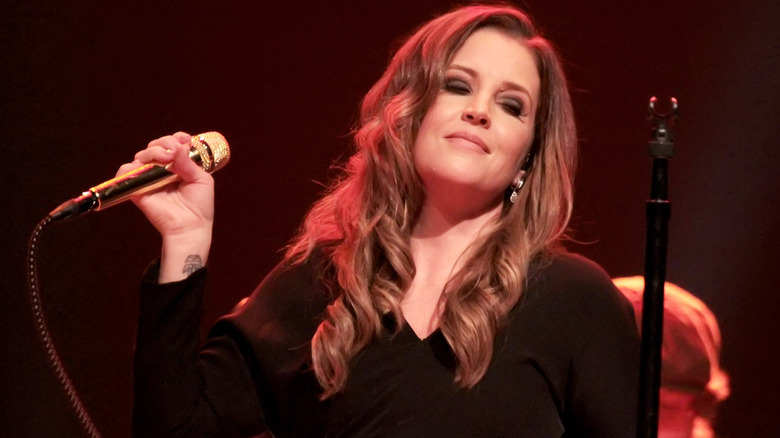 Lisa Marie Presley performing