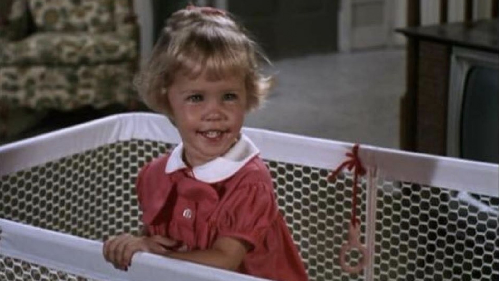 Little Girl Tabitha From Bewitched Is All Grown Up Th - vrogue.co