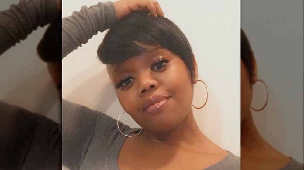 Little Women: Atlanta's Monie Cashette taking a selfie