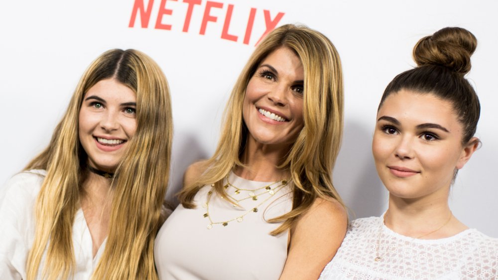 Isabella Giannulli, Lori Loughlin, Olivia Jade Giannulli