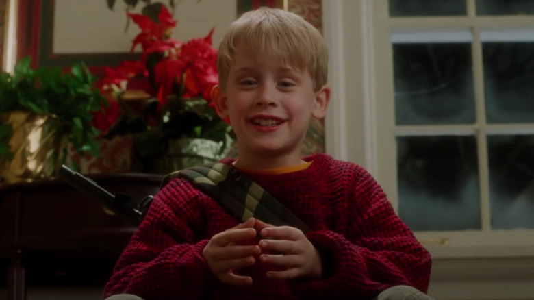 Macaulay Culkin smiling