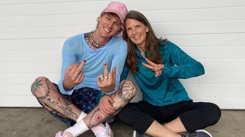 Machine Gun Kelly poses with mom 