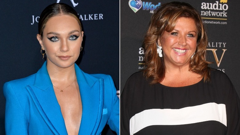 Maddie Ziegler, Abby Lee Miller posing