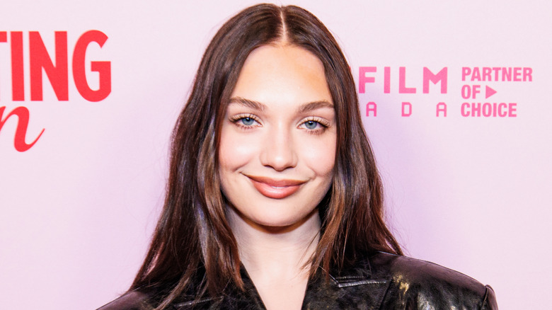 Maddie Ziegler smiling