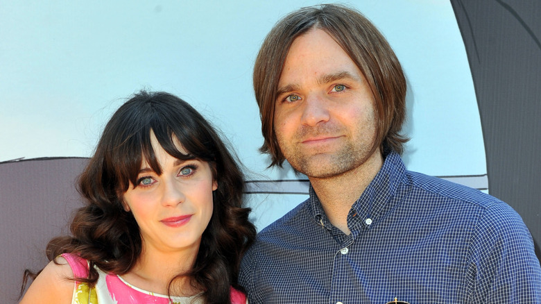 Zooey Deschanel, Ben Gibbard smiling