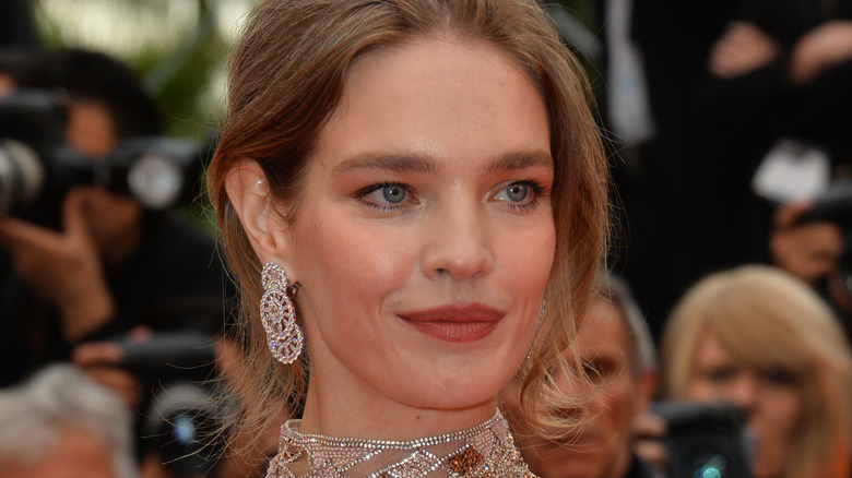  Natalia Vodianova smiling 