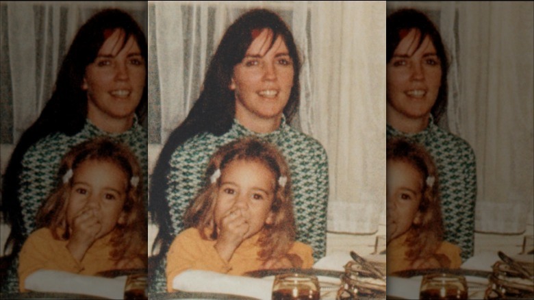 Young Mariah Carey with her mom