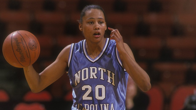 Marion Jones playing basketball at NCU