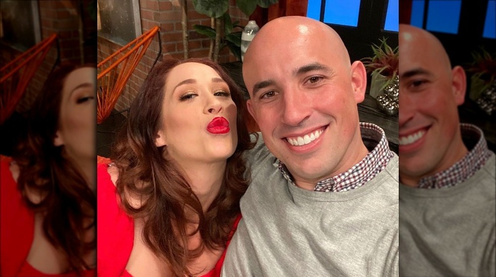 Jamie Thompson and Elizabeth Bice from 'Married at First Sight: Couples Cam' taking a selfie