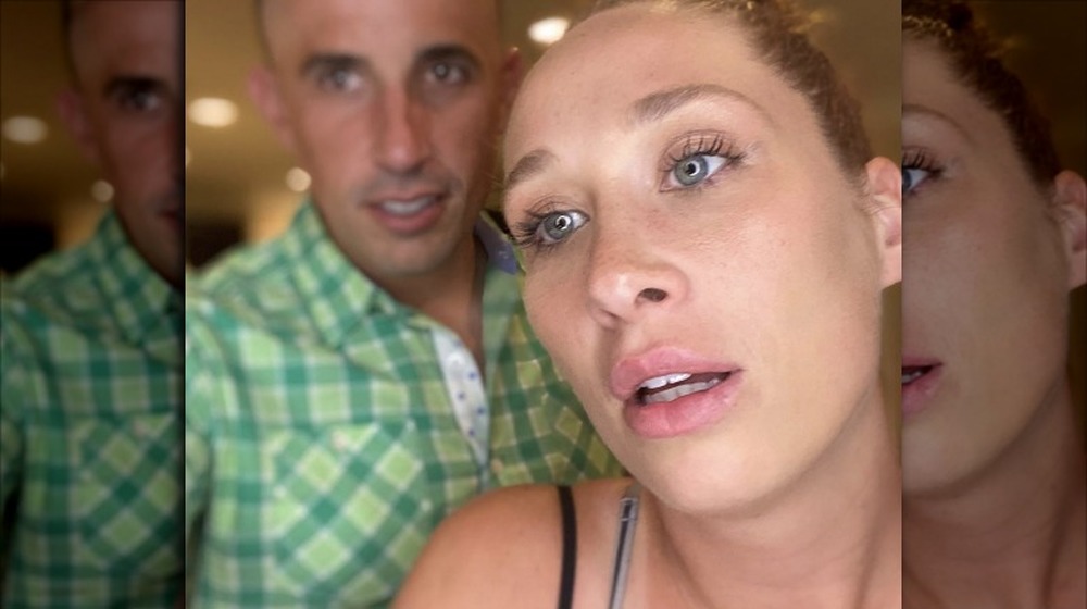 Jamie Thompson and Beth Bice from Married at First Sight: Couples Cam taking selfie