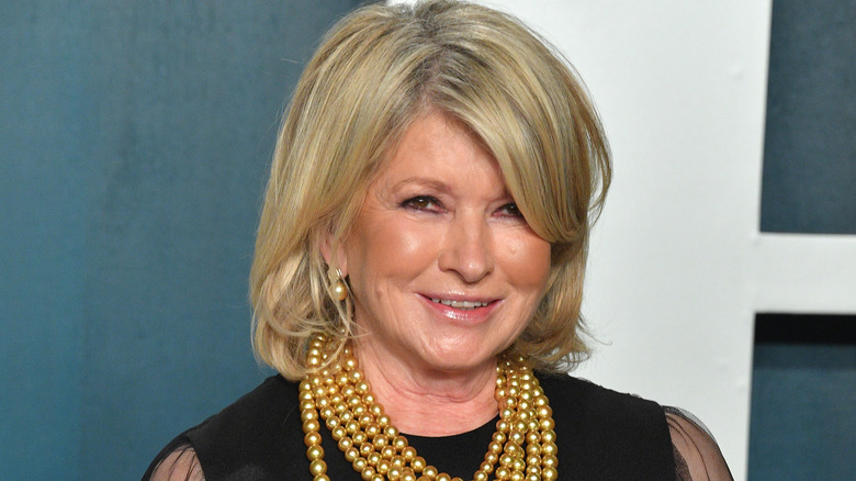 Martha Stewart wearing pearl necklace