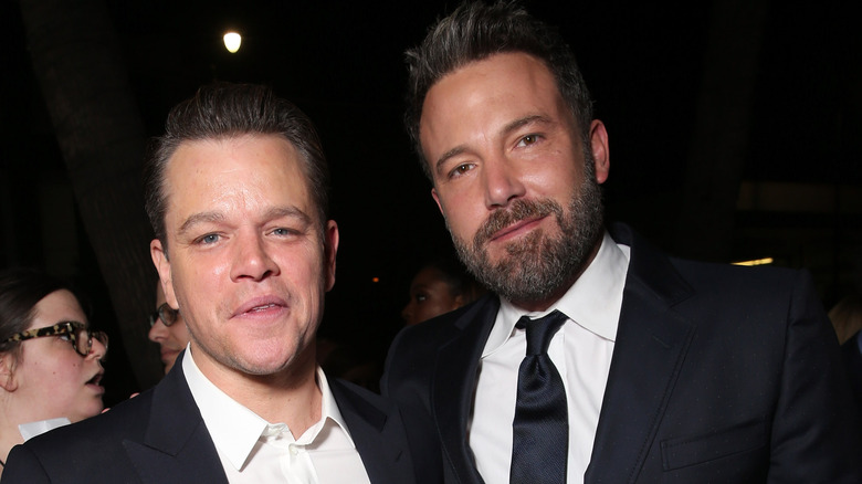 matt damon ben affleck smiling