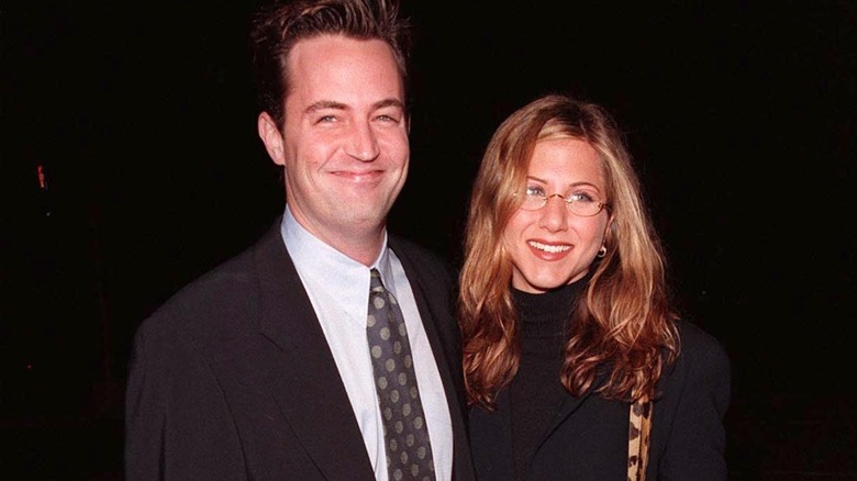 "Friends" stars Matthew Perry and Jennifer Aniston