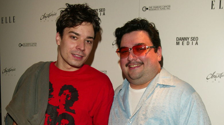 Jimmy Fallon and Horatio Sanz posing