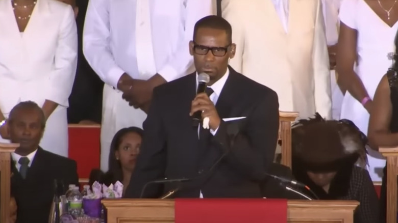 R. Kelly singing at Whitney Houston funeral