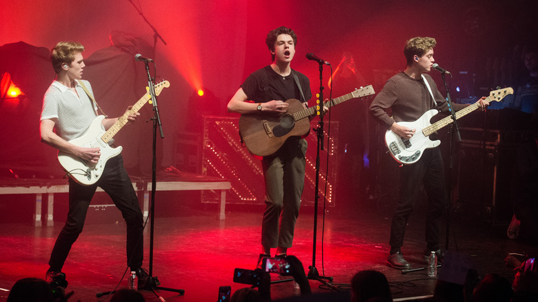 New Hope Club performing in Paris in 2018