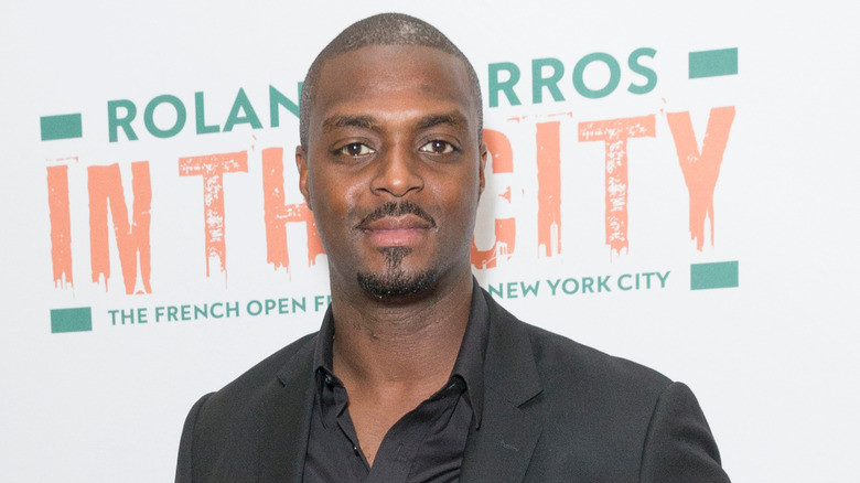 Plaxico Burress staring