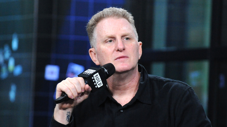 Michael Rapaport with microphone