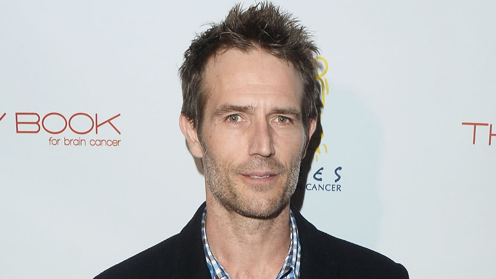 Michael Vartan stubble