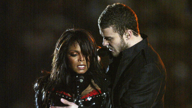 Janet Jackson and Justin Timberlake at Super Bowl