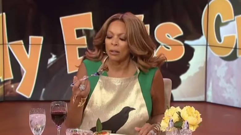 Wendy Williams eating crow