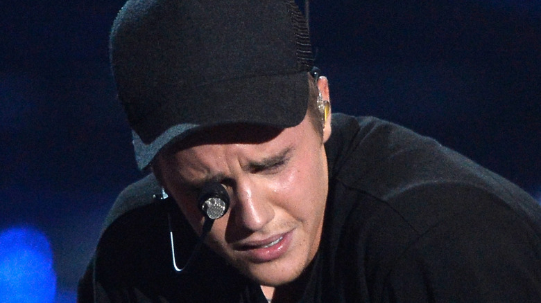 Justin Bieber crying