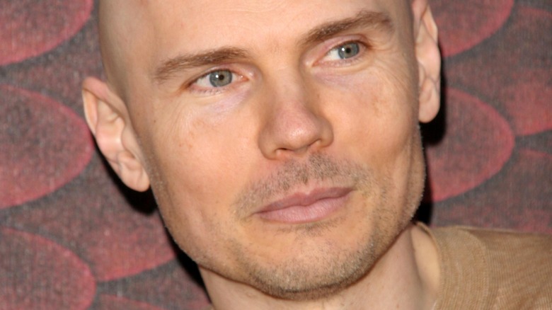 Billy Corgan smirking 