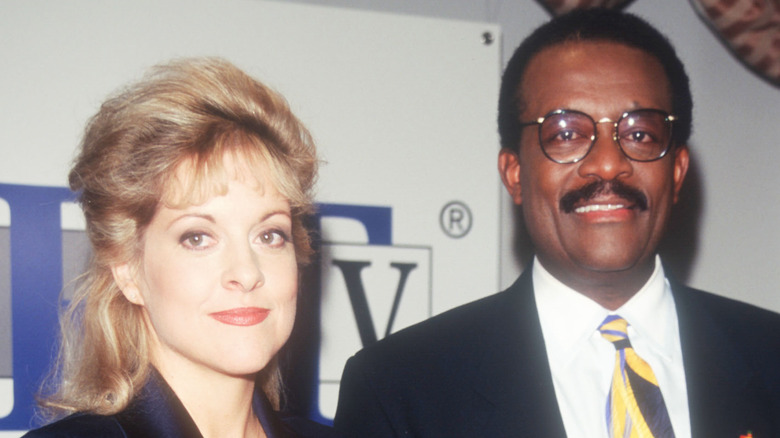 Nancy Grace and Johnnie Cochran smiling