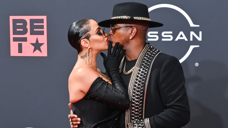 Ne-Yo and his wife Crystal Smith at the BET Awards 2022