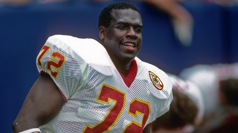 Dexter Manley in Redskins uniform