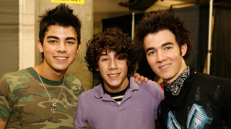 Joe, Nick and Kevin Jonas smiling