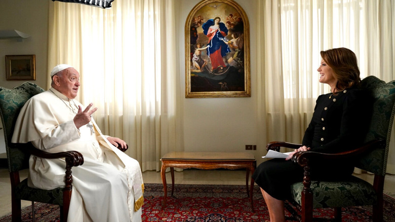 Pope Francis being interviewed by Norah O'Donnell