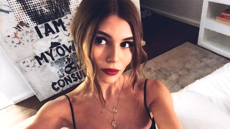 Olivia Jade posing for a selfie