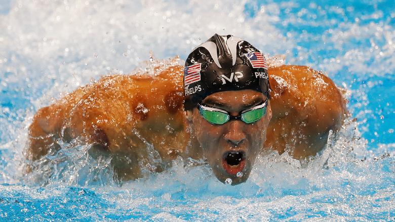 Michael Phelps swimming