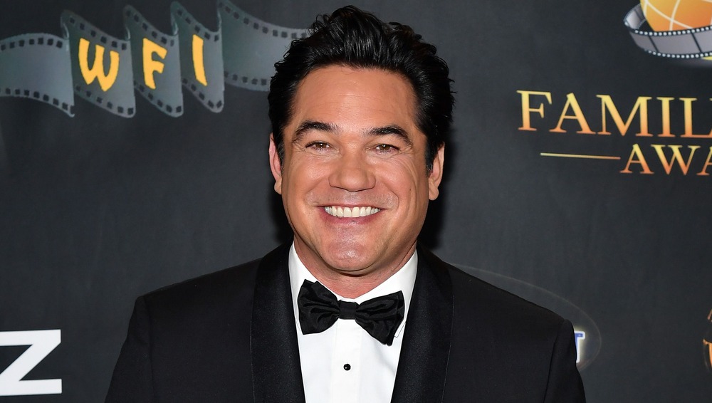 Dean Cain smiling