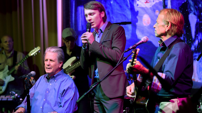 Paul Dano and Brian Wilson onstage