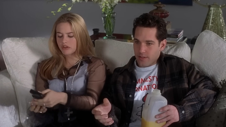 Paul Rudd seated beside Alicia Silverstone