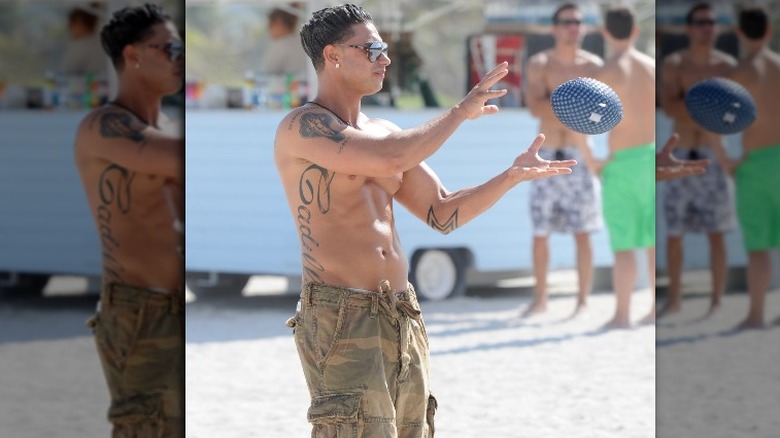 Pauly D on the beach