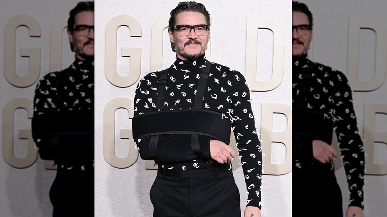 Pedro Pascal in a sling at the Golden Globes