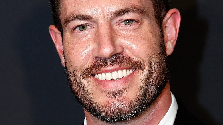 Jesse Palmer on the red carpet