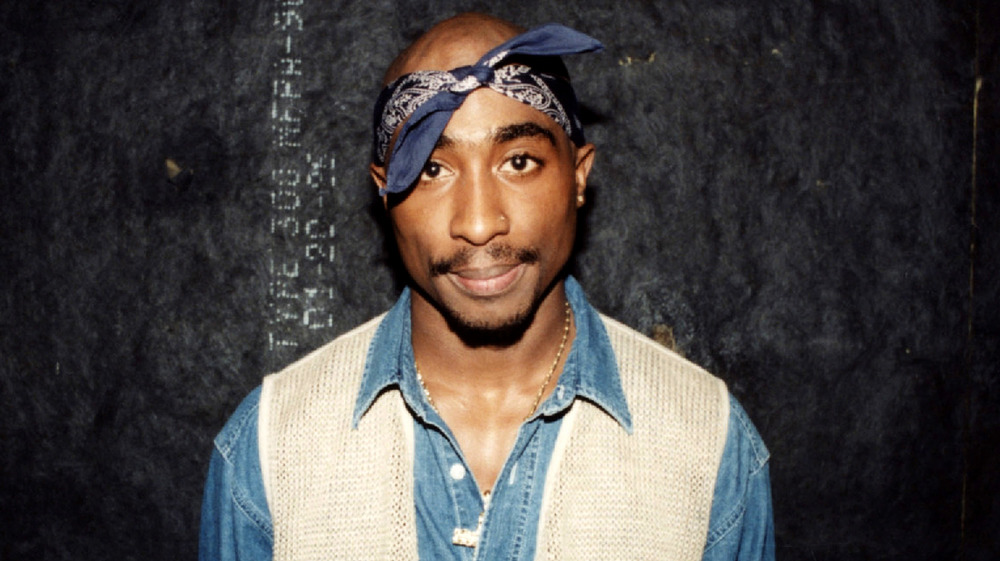 Tupac Shakur backstage