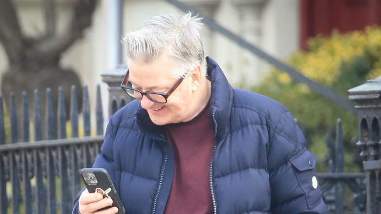 Alec Baldwin blue puffer coat